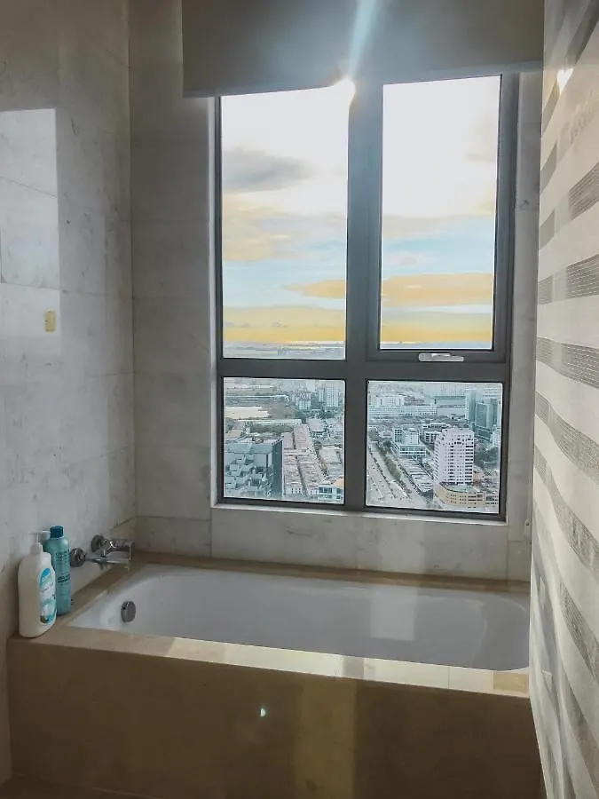 Cozy Malacca Strait Studio@Highest View 180°马六甲景色