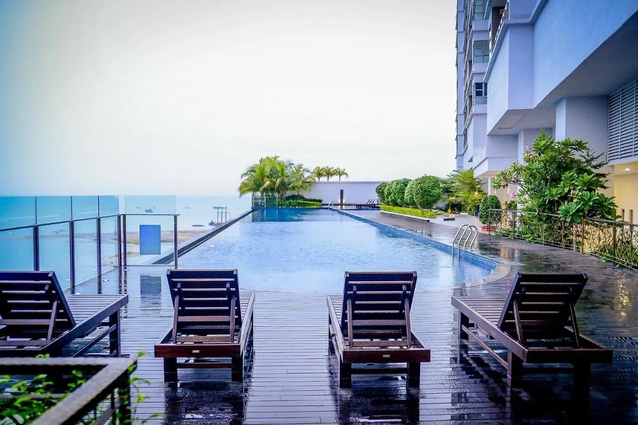 Cozy Malacca Strait Studio@Highest View 180°马六甲景色 Malásia